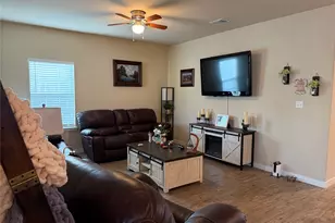 620 W Sheldon Ave, Thrall, TX 76578 - Photo 42