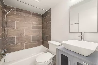 12633 Memorial Drive #202, Houston, TX 77024 - Photo 16