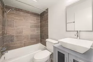 12633 Memorial Dr, Houston, TX 77024 - Photo 16