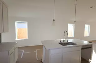 253 Hazy Pnes Ln, Willis, TX 77378 - Photo 10