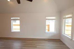 253 Hazy Pnes Ln, Willis, TX 77378 - Photo 4