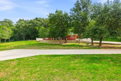 564 Highway 71 W, Smithville, TX 78957 - Photo 12