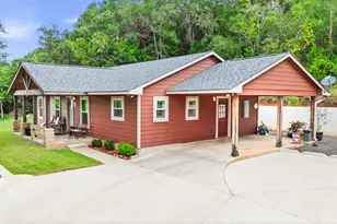 564 Hwy 71 W, Smithville, TX 78957 - Photo 8
