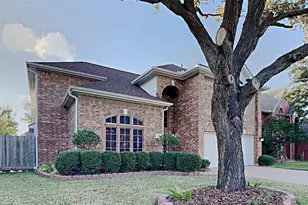 2114 Winding Hollow Dr, Katy, TX 77450 - Photo 2