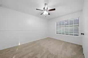 14611 Oak Chase Dr, Houston, TX 77062 - Photo 26