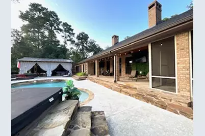 514 Sandy Oaks Drive, Huntsville, TX 77340 - Photo 38