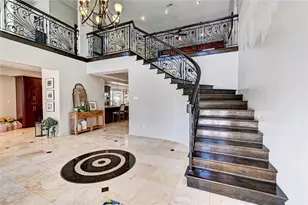 2012 Forest Hill Blvd, Houston, TX 77023 - Photo 6