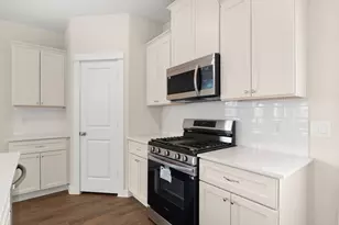111 County Rd 5102B, Cleveland, TX 77327 - Photo 6