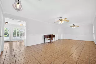 15806 Imperial Falls Ct, Houston, TX 77095 - Photo 8