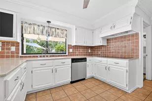 15806 Imperial Falls Ct, Houston, TX 77095 - Photo 14