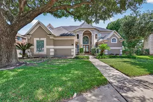 63 Harbor View Dr, Sugar Land, TX 77479 - Photo 1