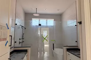 5821 Winsome Ln, Houston, TX 77057 - Photo 10