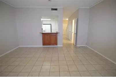 14715 Barryknoll Lane #127, Houston, TX 77079 - Photo 4