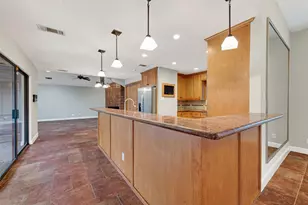 13106 Ivyside Dr, Houston, TX 77077 - Photo 6