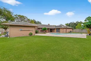 13106 Ivyside Dr, Houston, TX 77077 - Photo 44