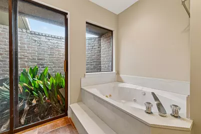 13106 Ivyside Drive, Houston, TX 77077 - Photo 36