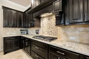 8992 Windjammer Ln, Montgomery, TX 77316 - Photo 14