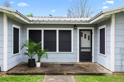 209 3rd Avenue, Columbus, TX 78934 - Photo 4