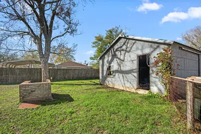 209 3rd Avenue, Columbus, TX 78934 - Photo 30