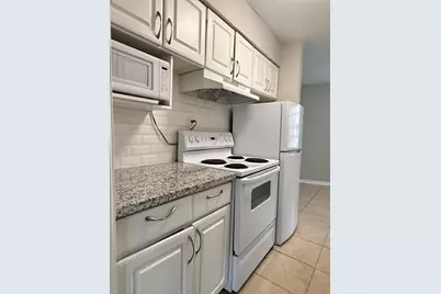 1518 Wirt Road #6, Houston, TX 77055 - Photo 6
