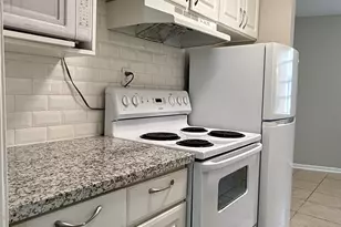 1518 Wirt Rd, Houston, TX 77055 - Photo 6