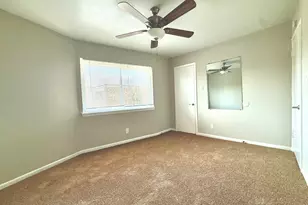 1518 Wirt Rd, Houston, TX 77055 - Photo 14