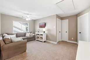 427 Laurel Timbers Dr, Houston, TX 77339 - Photo 14