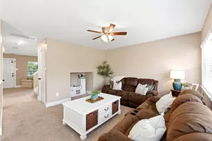 427 Laurel Timbers Dr, Houston, TX 77339 - Photo 14