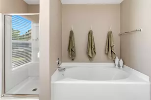 427 Laurel Timbers Dr, Houston, TX 77339 - Photo 20