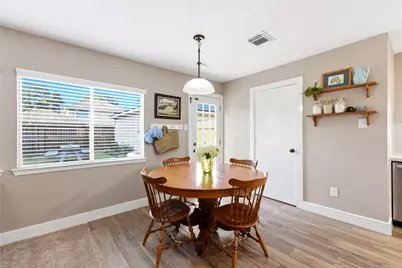 427 Laurel Timbers Drive, Houston, TX 77339 - Photo 12