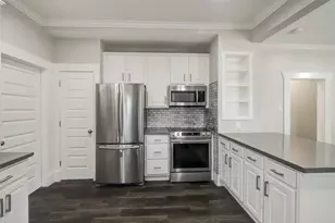 2333 Lidstone St, Houston, TX 77023 - Photo 2