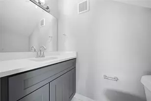 2800 Jeanetta St, Houston, TX 77063 - Photo 10