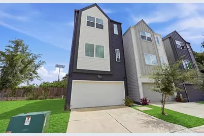 2206 Springwood Vista Lane, Houston, TX 77055 - Photo 2