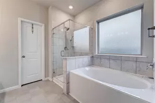 2114 Levant Ln, Baytown, TX 77523 - Photo 12