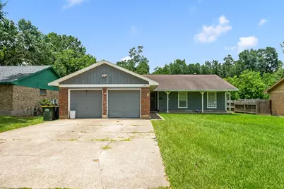 1721 Crest Hill Drive, Conroe, TX 77301 - Photo 1