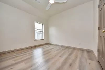 14423 Gadwall Court, Houston, TX 77044 - Photo 10