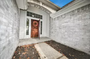 14423 Gadwall Ct, Houston, TX 77044 - Photo 2