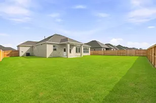 12026 Old Fashion Cir, Mont Belvieu, TX 77535 - Photo 22