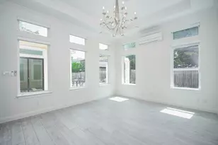 422 Mignon Ln, Houston, TX 77024 - Photo 20