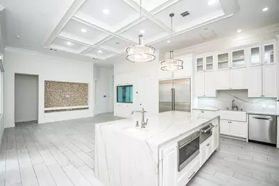 422 Mignon Lane, Houston, TX 77024 - Photo 8