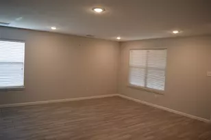 15510 Liberty Bluff Dr, Houston, TX 77049 - Photo 4