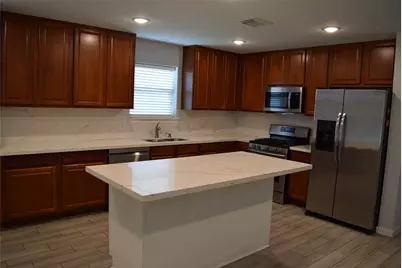 15510 Liberty Bluff Drive, Houston, TX 77049 - Photo 8