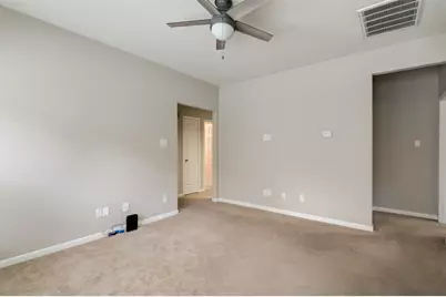 115 W Burberry Circle, The Woodlands, TX 77384 - Photo 14