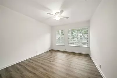 171 Litchfield Lane, Houston, TX 77024 - Photo 26