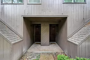 171 Litchfield Ln, Houston, TX 77024 - Photo 2