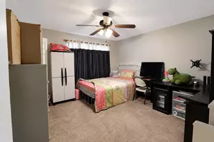 315 S Johnson St, Alvin, TX 77511 - Photo 10