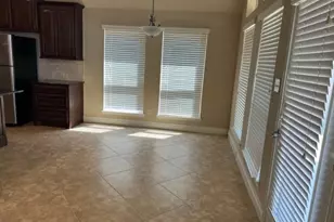 2008 Biscayne Lake Dr, Pearland, TX 77584 - Photo 4