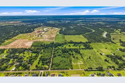 3901 Holmes Road, Richmond, TX 77406 - Photo 14