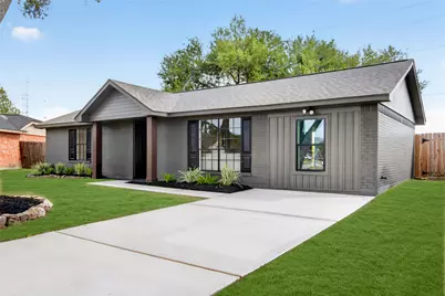 2501 Ironclad Drive, League City, TX 77573 - Photo 4