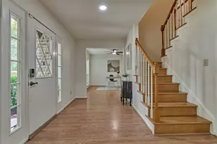 71 Breezy Point Pl, Spring, TX 77381 - Photo 4
